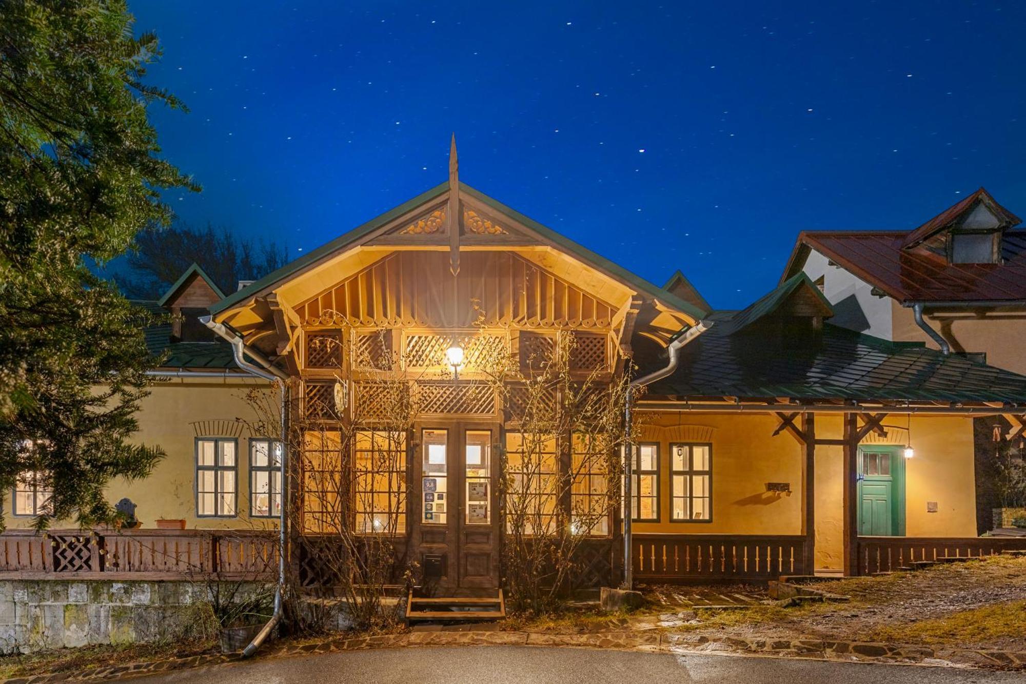 Sovi Dom- Historicke Apartmany Z 19 Storocia, 4Km Od Banskej Stiavnice Svaty Anton Екстер'єр фото